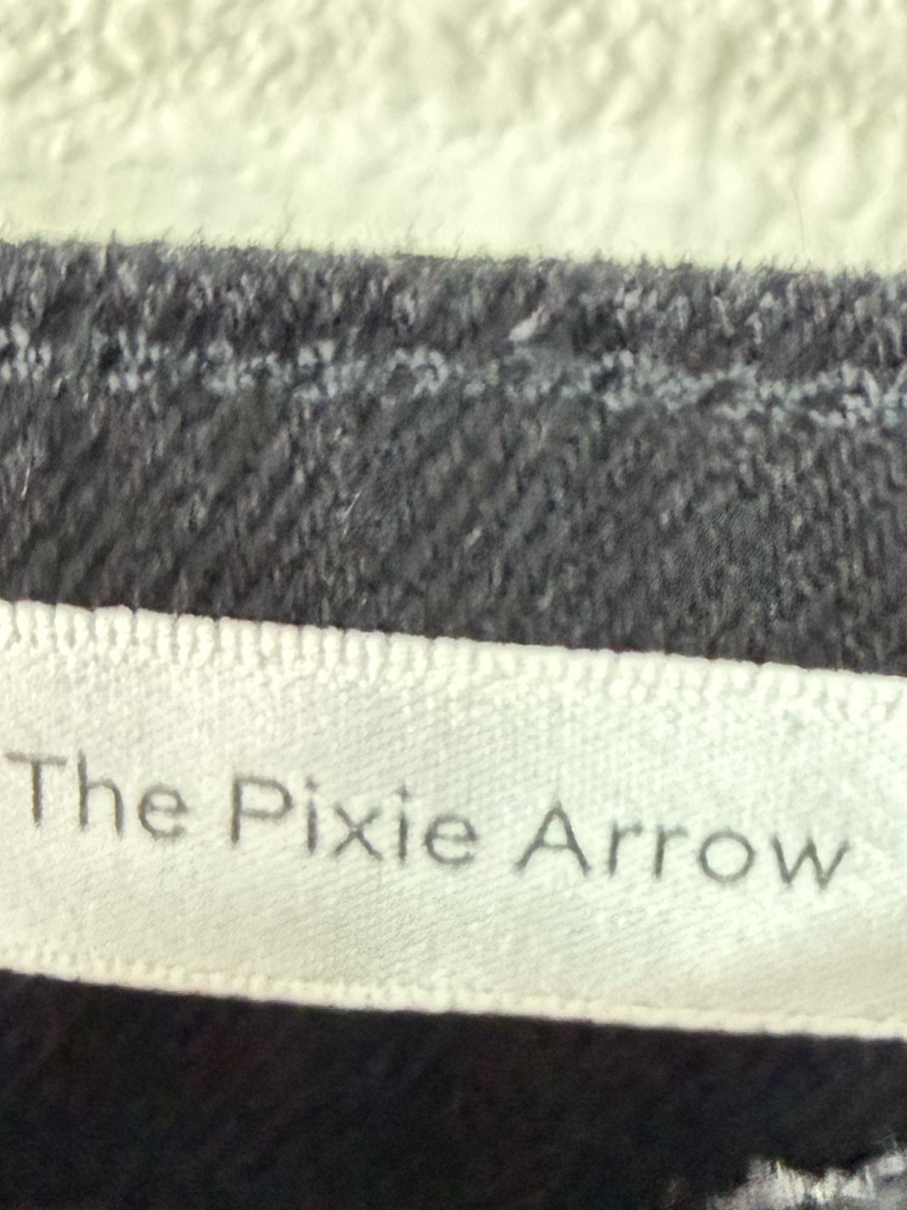 FRAME The Pixie Arrow Straight Leg Jeans Smokescreen Black Denim Women’s Size 29 - Picture 8 of 11